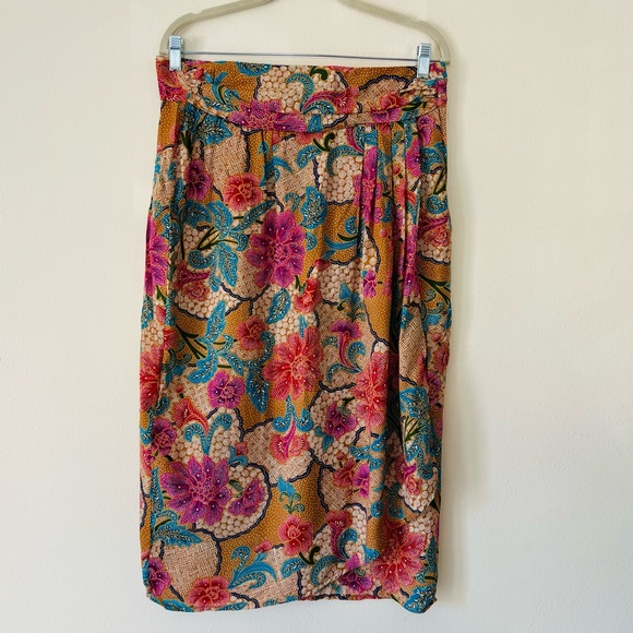 Vintage SK&company wrap midi floral skirt - Picture 6 of 7